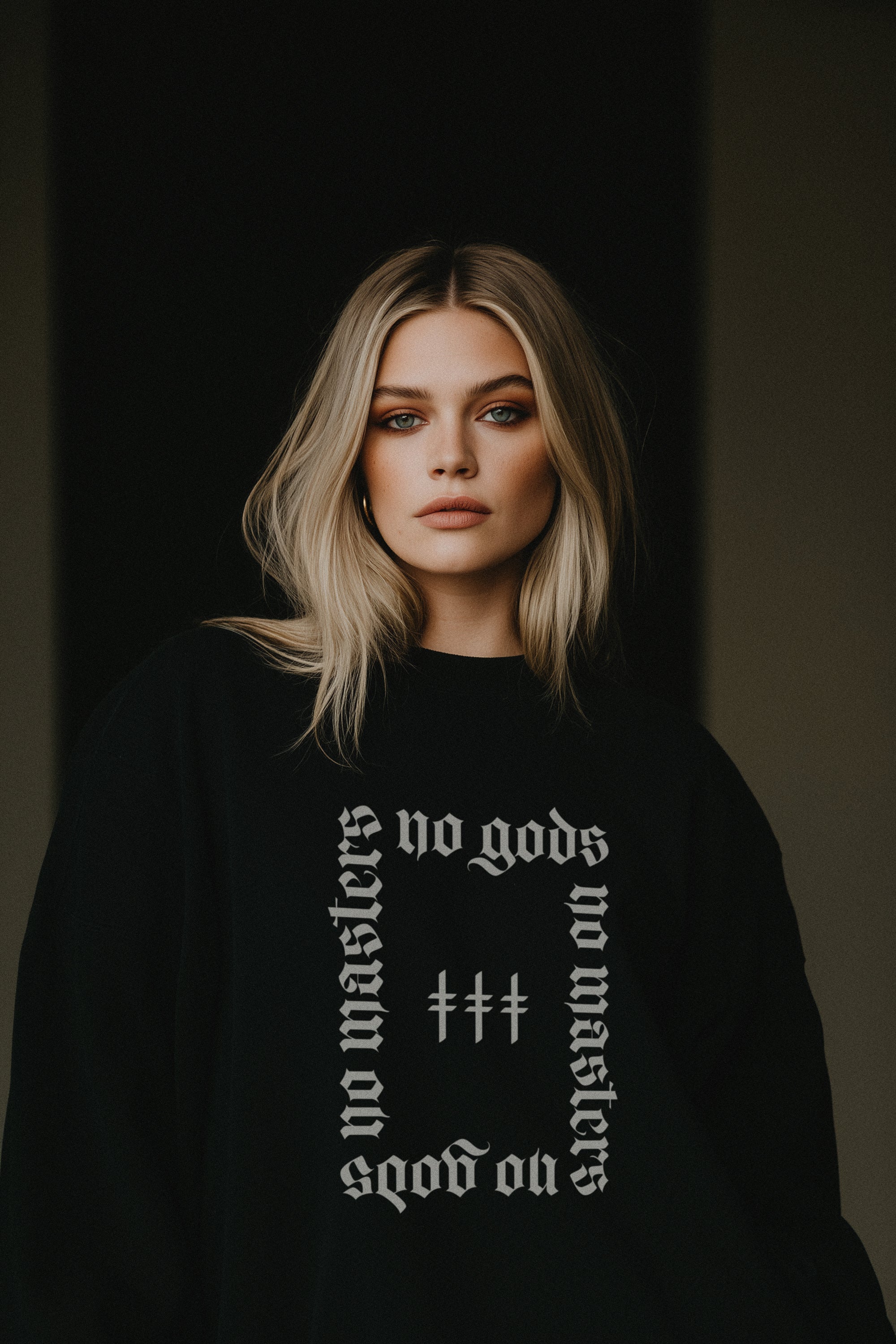 No Gods, No Masters Crewneck | Black